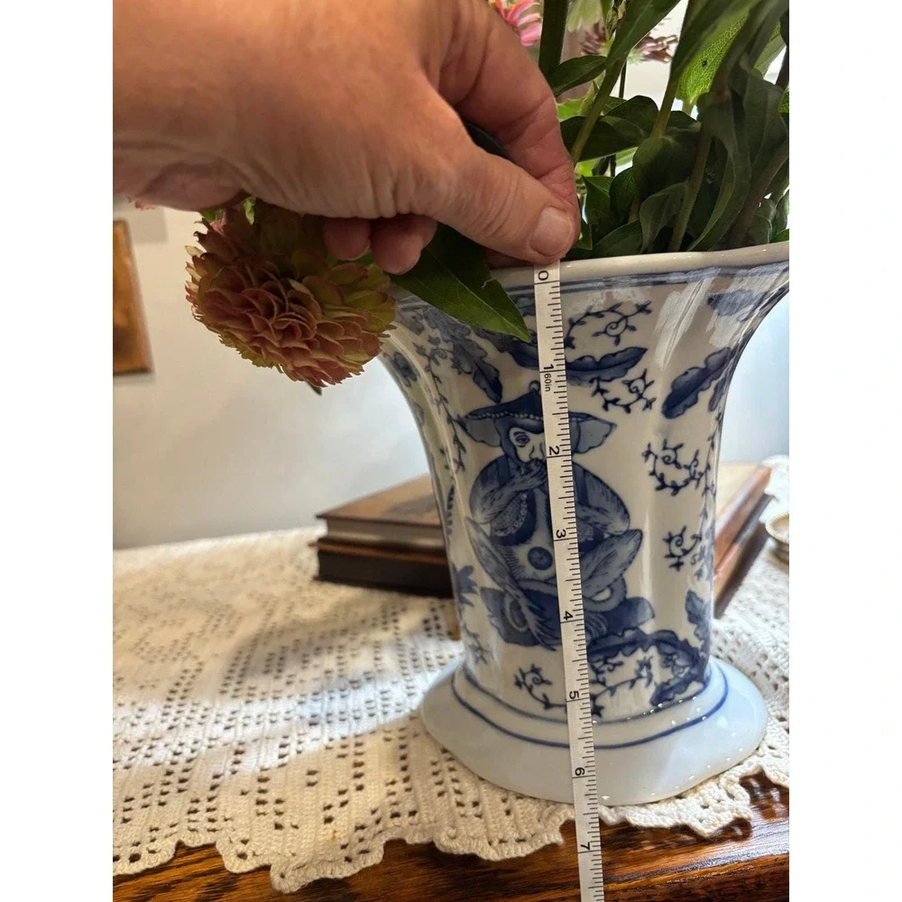 Blue and White Chinoiserie Monkey Porcelain Vase Scalloped Flared 6.5 Inch‎
